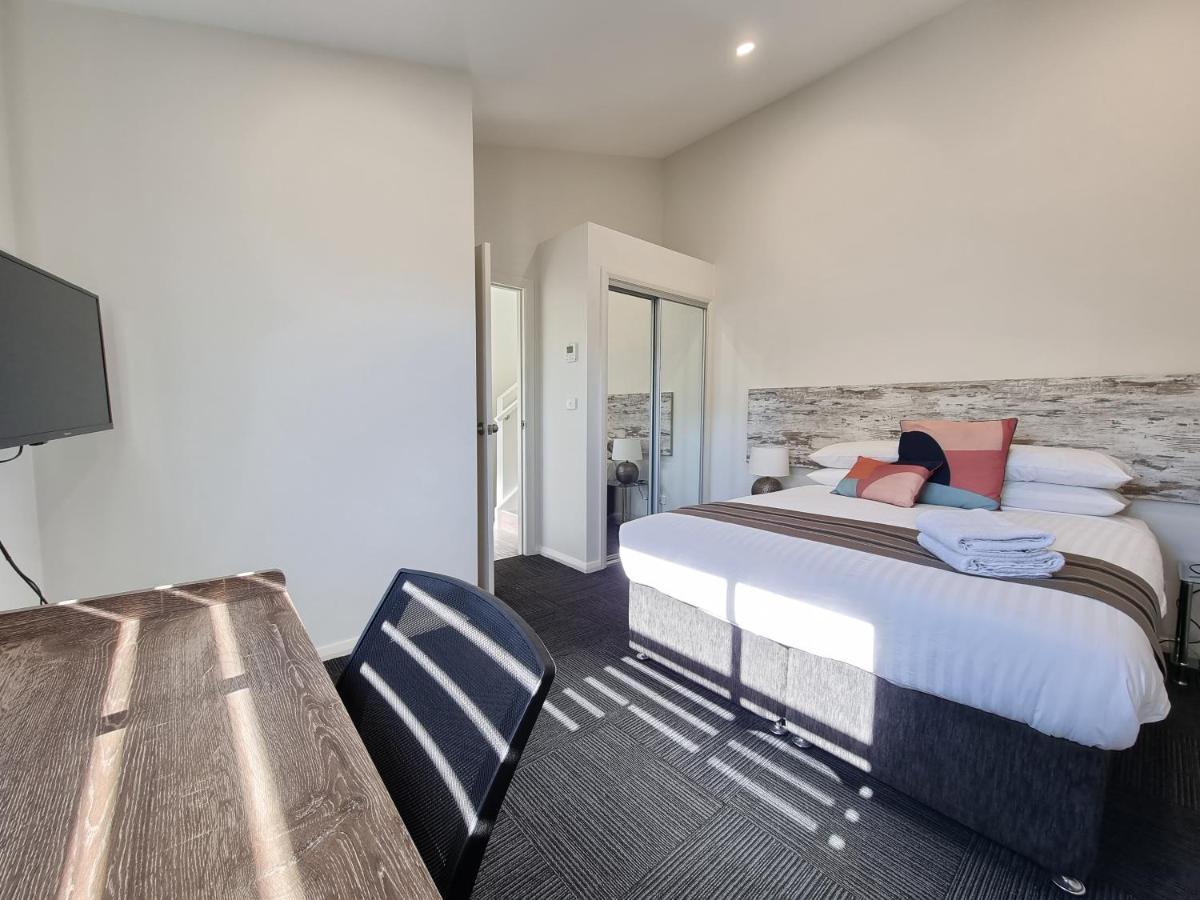 Newcastle Short Stay Accommodation - Birmingham Garden Townhouses Luaran gambar