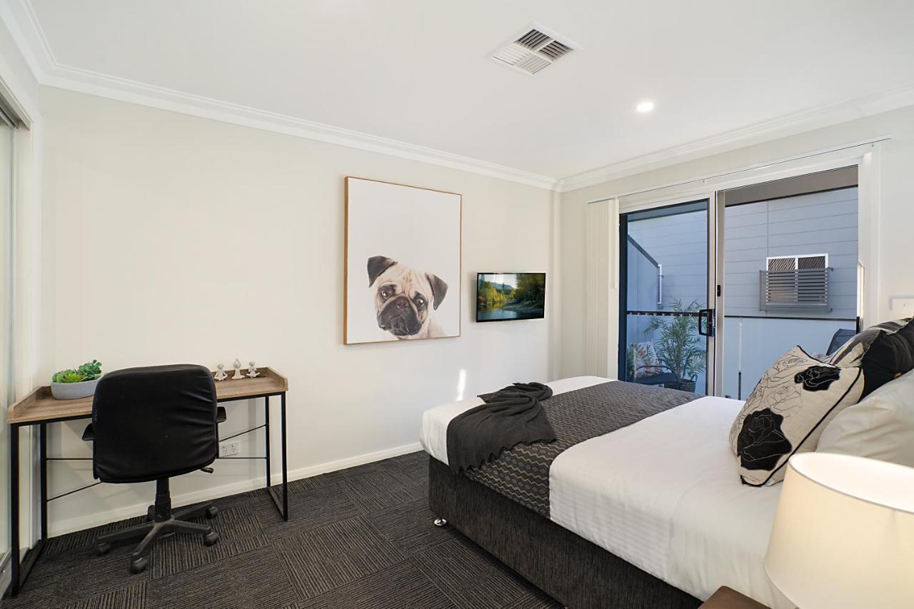 Newcastle Short Stay Accommodation - Birmingham Garden Townhouses Luaran gambar
