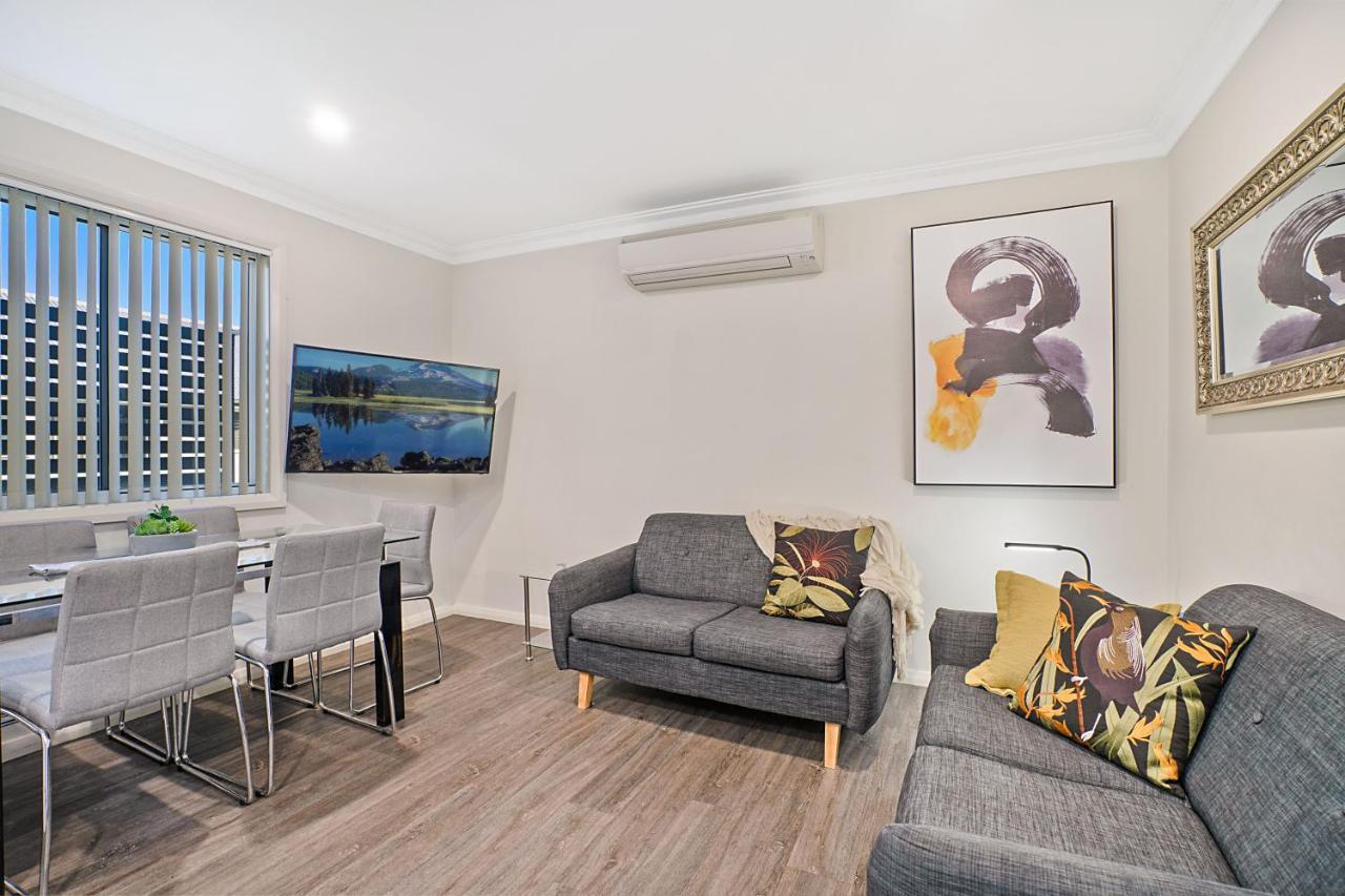 Newcastle Short Stay Accommodation - Birmingham Garden Townhouses Luaran gambar
