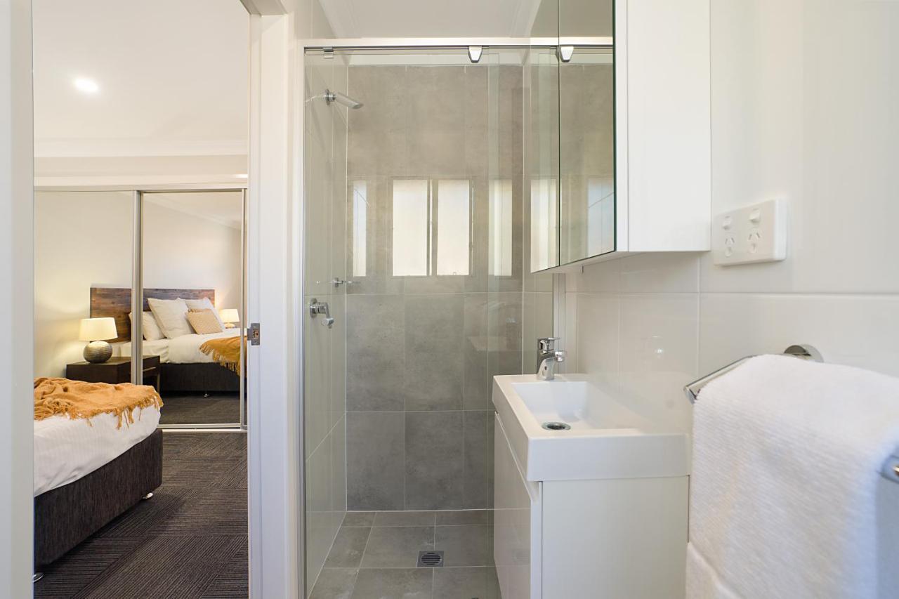 Newcastle Short Stay Accommodation - Birmingham Garden Townhouses Luaran gambar